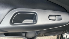 Nissan Juke 1.0 DiG-T N-Connecta 5dr DCT Petrol Hatchback